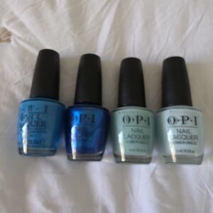 OPI Blue and Teal Nail Lacquer Set